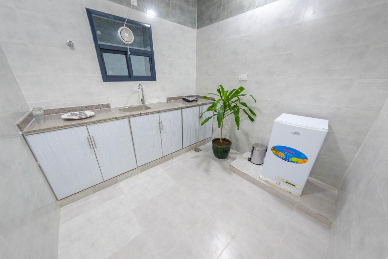 Al Sqlawi Hotel Apartment Ras al Hadd Dış mekan fotoğraf